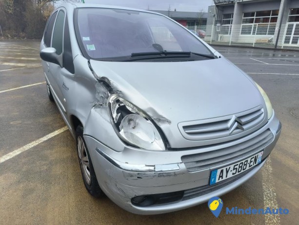 citroen-xsara-picasso-16-hdi-16v-turbo-big-3