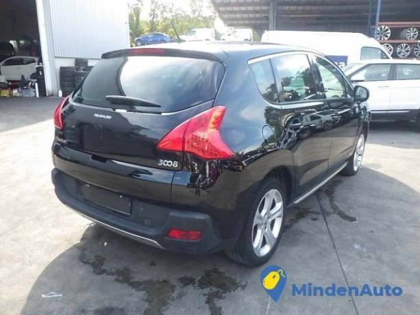 peugeot-3008-premium-hdi-fap-110-egs6-big-3