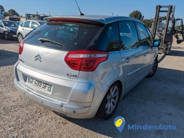 citroen-c4-picasso-16-hdi-109-exclusive-big-3