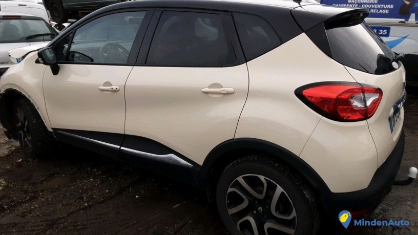 renault-captur-dx-513-jd-big-0