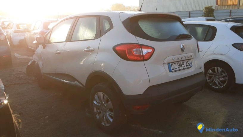 renault-captur-cz-949-ah-big-0