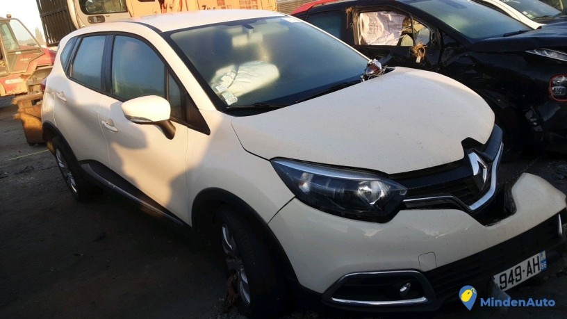 renault-captur-cz-949-ah-big-2