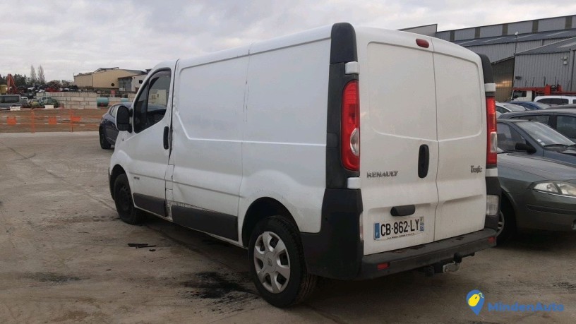 renault-trafic-cb-862-ly-big-1