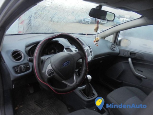 ford-fiesta-14-tdci-68-dg921-big-4