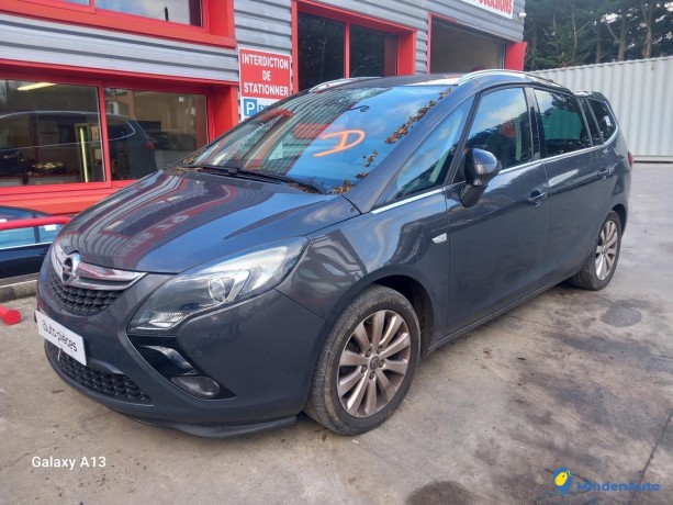 opel-zafira-tourer-c-phase-1-reference-12355628-big-2