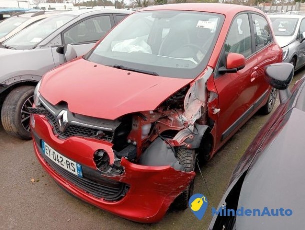 renault-twingo-sce-70-51-kw-69-ch-big-1