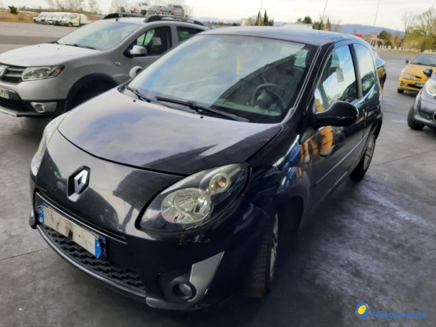 renault-twingo-ii-12-75ch-dynamique-ref-318823-big-0