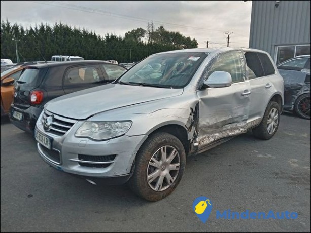 volkswagen-touareg-v10-tdi-big-1