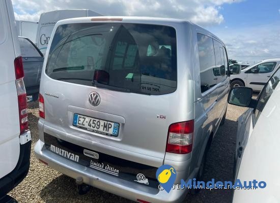 volkswagen-multivan-25-tdi-130-7-places-big-3