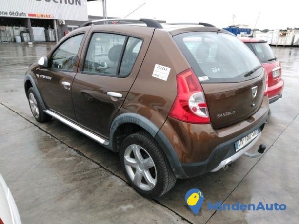 dacia-sandero-big-1