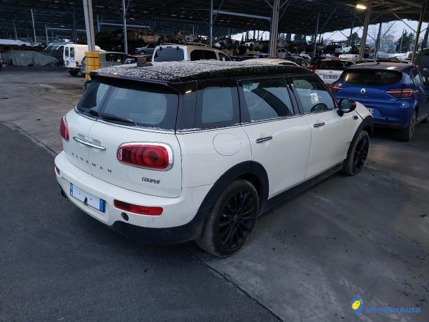 mini-clubman-iii-cooper-15i-136-essence-big-1