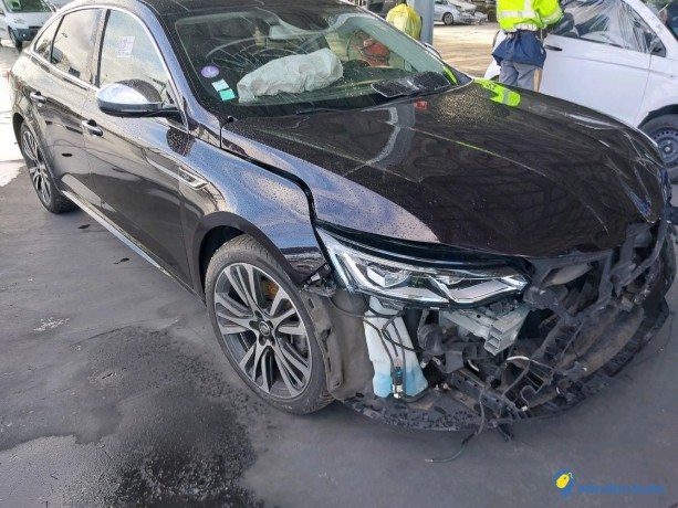 renault-talisman-16-tce-200-edc-initi-essence-big-3