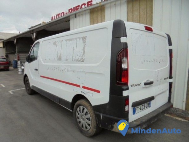 renault-trafic-16-dci-95-ft403-big-3