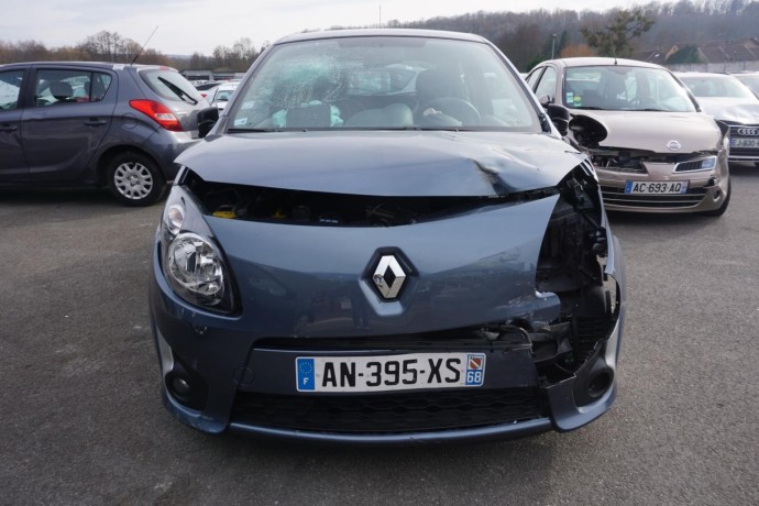 renault-twingo-2-big-13