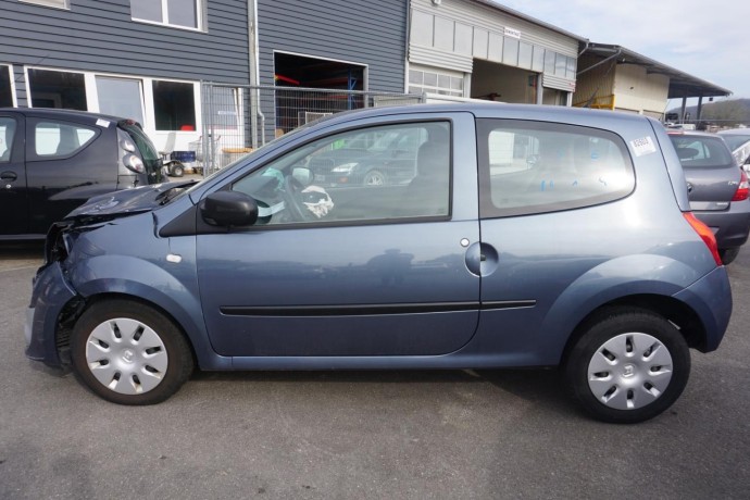 renault-twingo-2-big-11