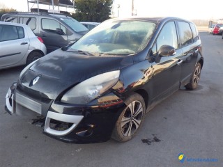 RENAULT SCENIC-III PHASE 1 5P 1.9 DCI 130CH FAP