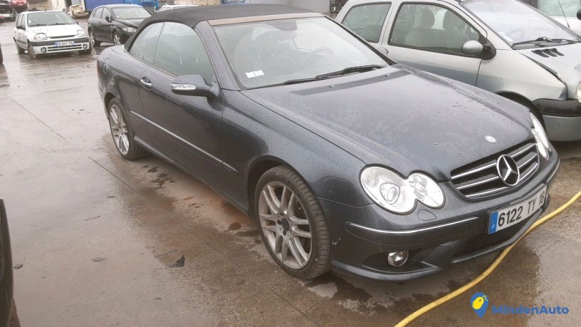 mercedes-clk-6122ty18-big-2