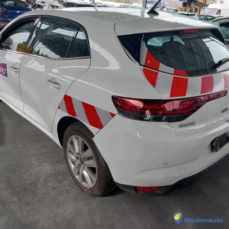 renault-megane-iv-15-bdci-115-busines-gazole-big-1