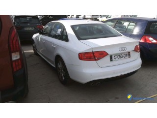 AUDI   A4   AT-053-QW