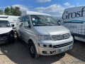 volkswagen-multivan-25-tdi-130-7-places-small-2