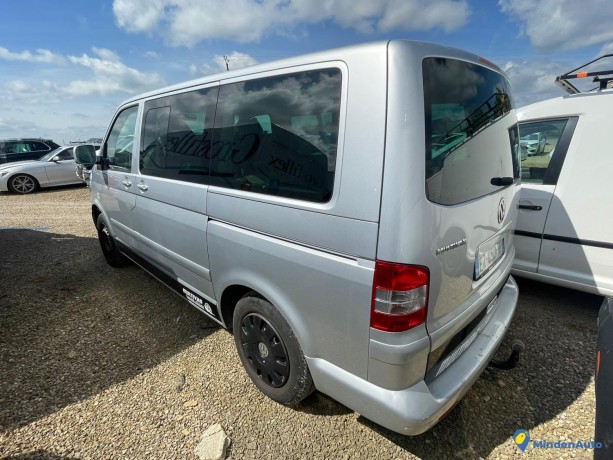 volkswagen-multivan-25-tdi-130-7-places-big-1