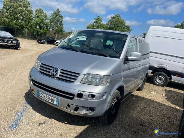 volkswagen-multivan-25-tdi-130-7-places-big-0