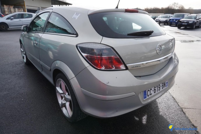 opel-astra-h-astra-h-gtc-phase-1-19-cdti-16v-turbo-big-2