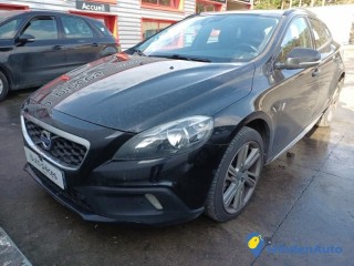 VOLVO V 40 CROSS COUNTRY PHASE 1 BREAK     	12786872