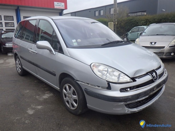 peugeot-807-5p-22-hdi-128ch-big-2