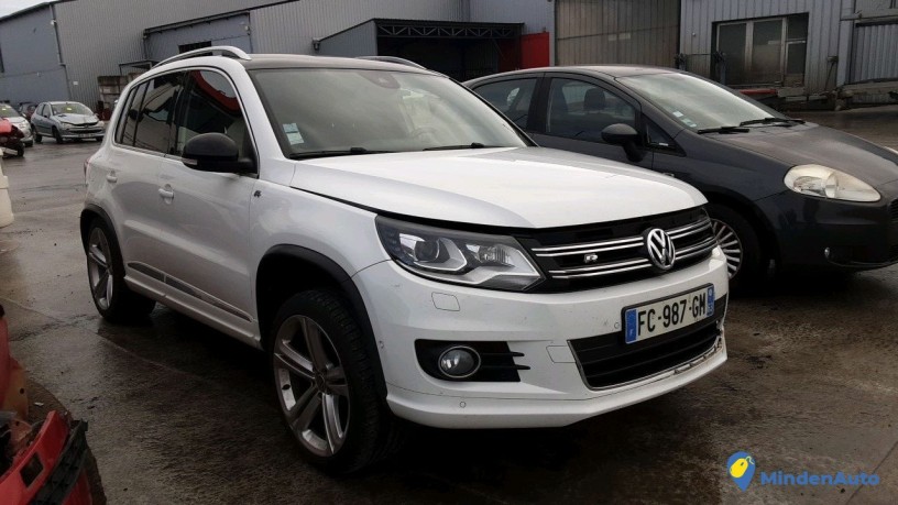 volkswagen-tiguan-fc-987-gm-big-0