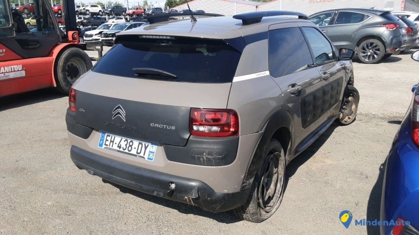 citroen-c4-cactus-eh-438-dy-big-3