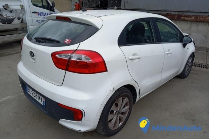 kia-rio-12l-85cv-c16-big-0