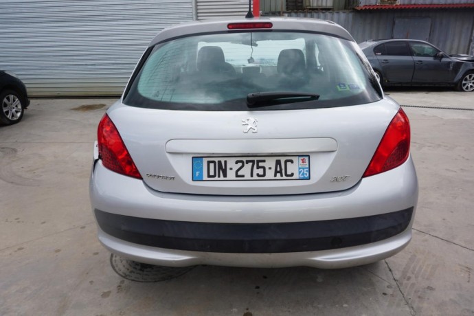 peugeot-207-big-7