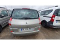 renault-scenic-2-small-7