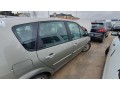 renault-scenic-2-small-6