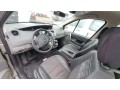 renault-scenic-2-small-2