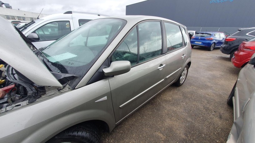 renault-scenic-2-big-3