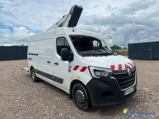 renault-master-nacelle-dci-145ch-de-2020-big-2