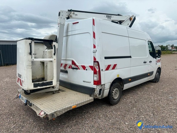 renault-master-nacelle-dci-145ch-de-2020-big-3