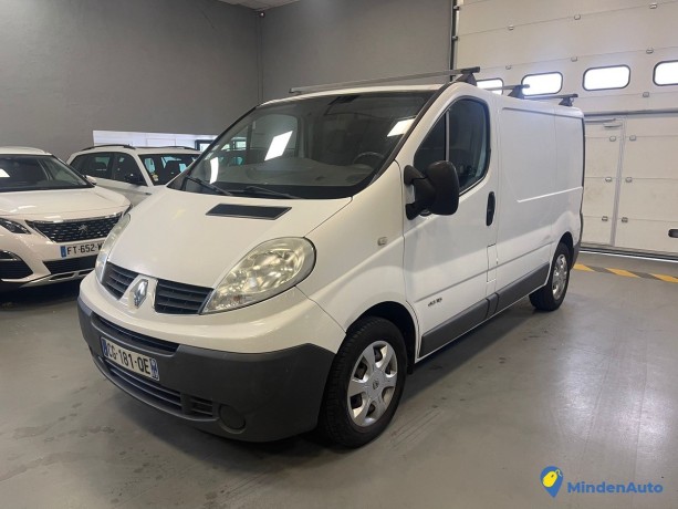 renault-trafic-20dci-115cv-clim-de-2012-big-0