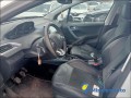 peugeot-2008-allure-e-hdi-fap-115-stop-start-small-4