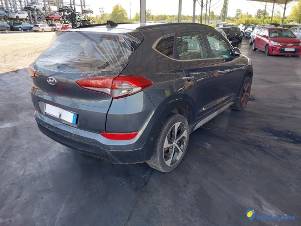 hyundai-tucson-17-crdi-141-gazole-big-3