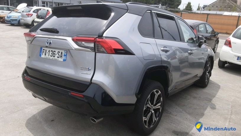 toyota-rav4-fv-136-sa-big-1