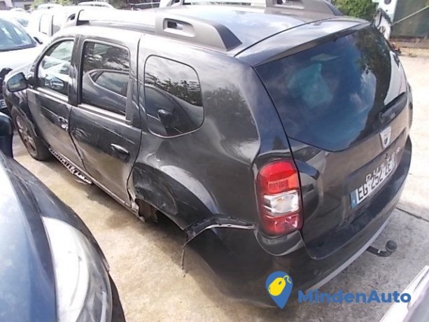 dacia-duster-12-tce-125-cv-4x4-accidentee-big-3