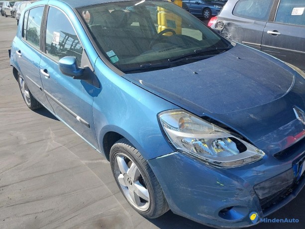 renault-clio-iii-15-dci-70-expression-gazole-big-2