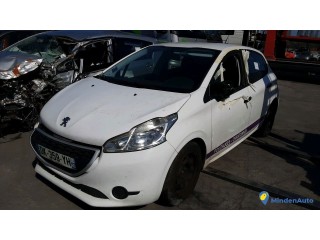 PEUGEOT    208  DK-359-YH