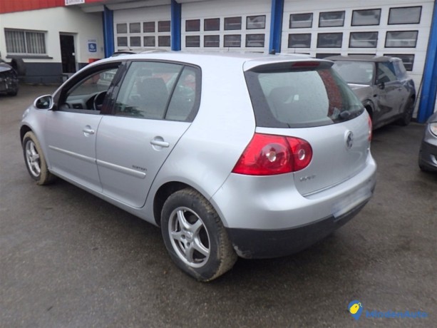 volkswagen-golf-v-16-102-cv-bva-big-1