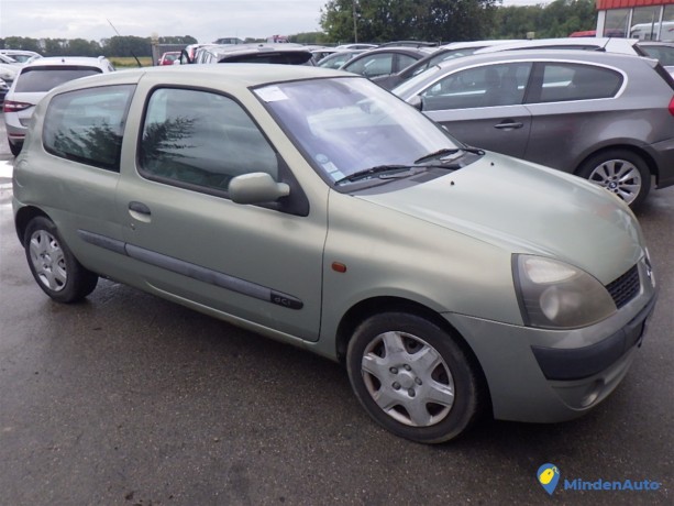 renault-clio-ii-phase-2-15-dci-big-2