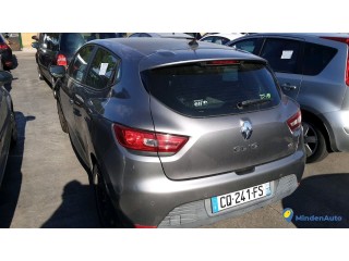 RENAULT  CLIO  CQ-241-FS