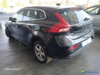 VOLVO V40 D3 150 MOMENTUM - GAZOLE